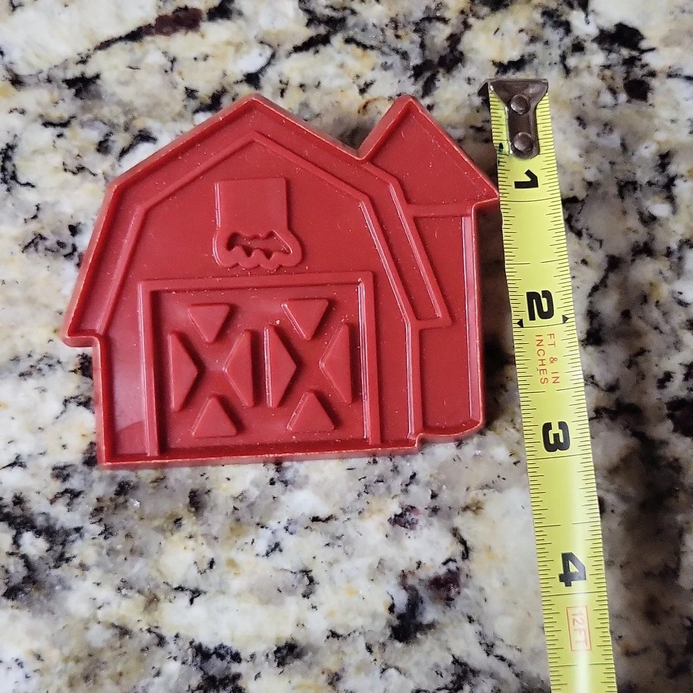 Chilton Cookie Cutters Plastic Old Macdonald's Farm